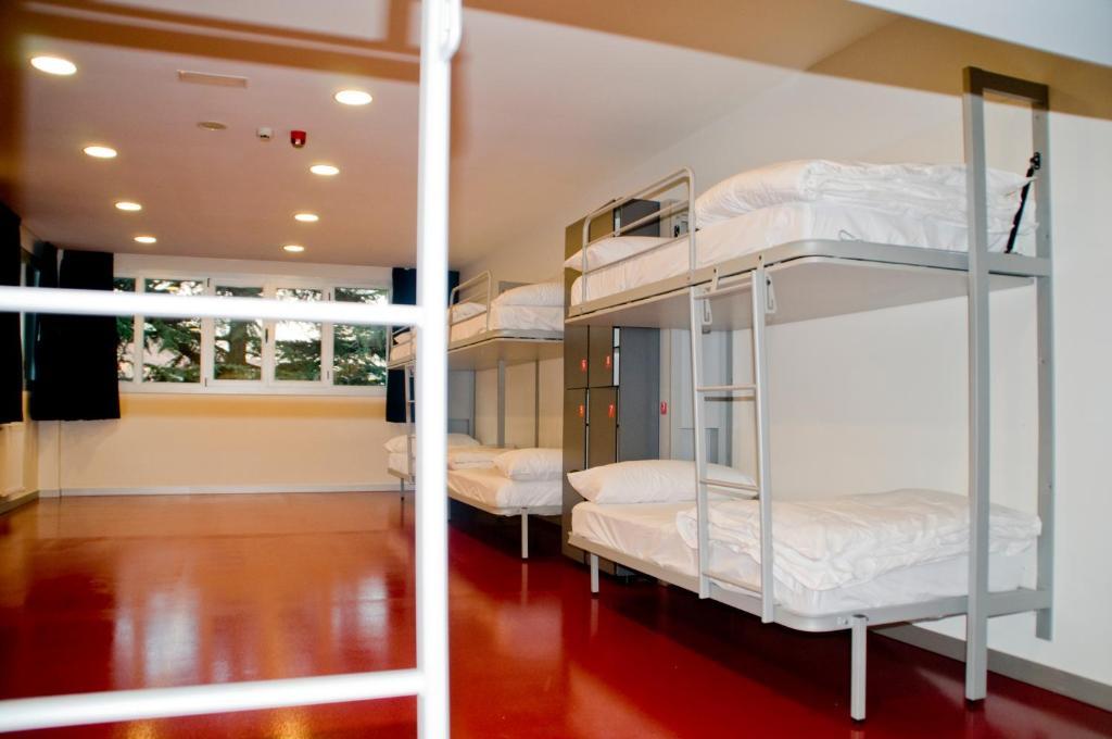 Bbk Bilbao Good Hostel Room photo