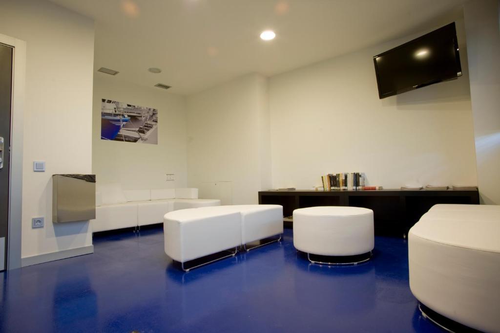 Bbk Bilbao Good Hostel Room photo