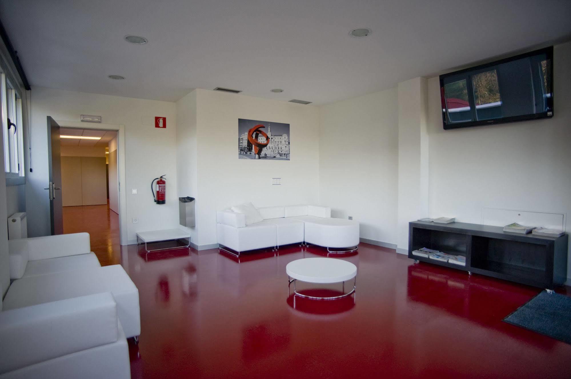 Bbk Bilbao Good Hostel Exterior photo